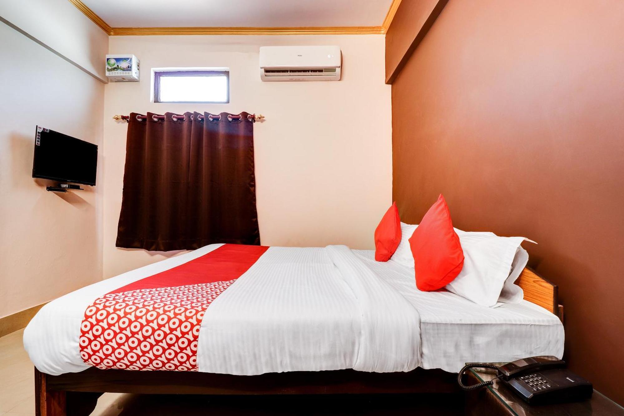 Hotel O Star City Hotel Ayodhya Exterior photo