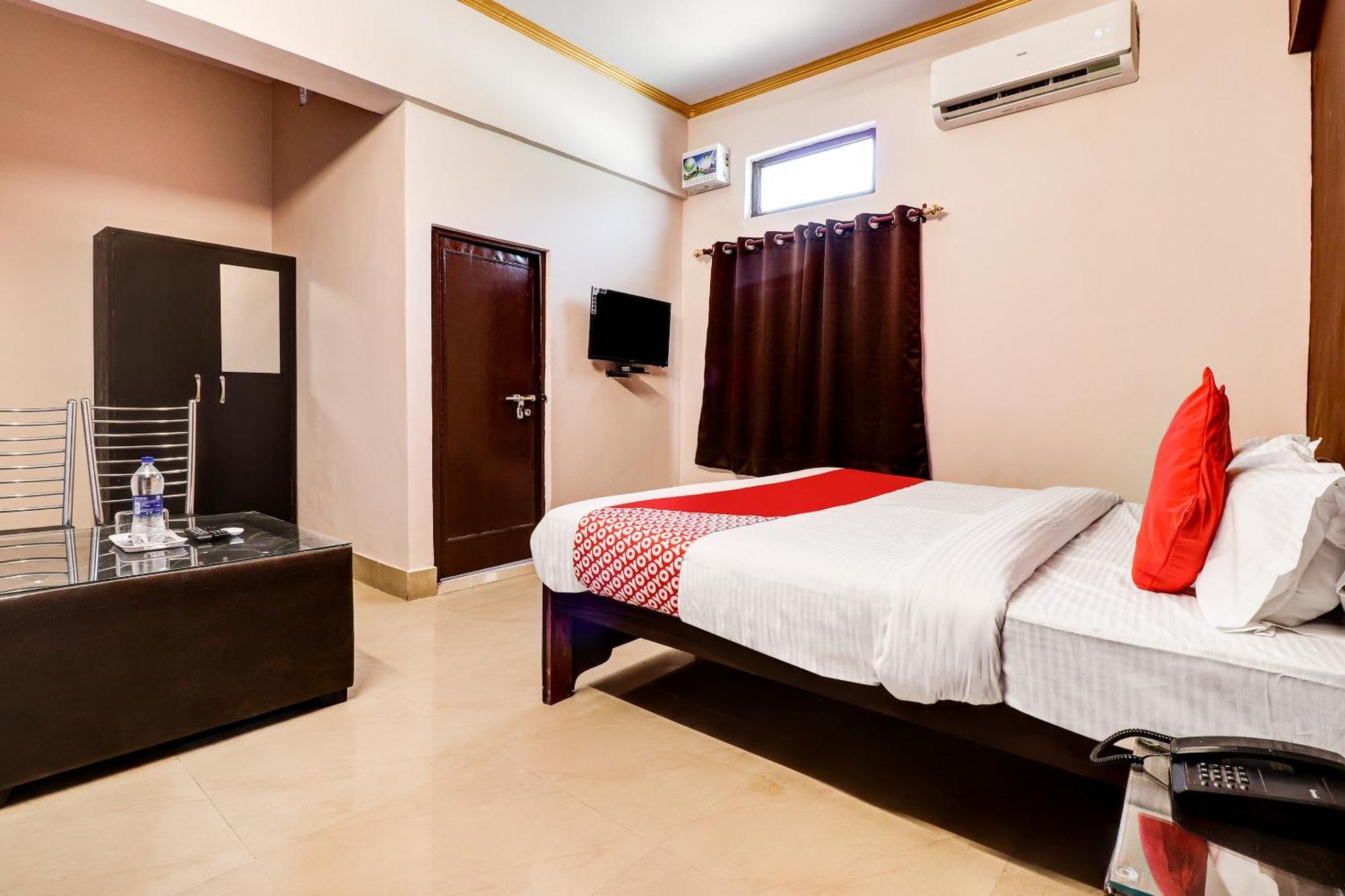 Hotel O Star City Hotel Ayodhya Exterior photo