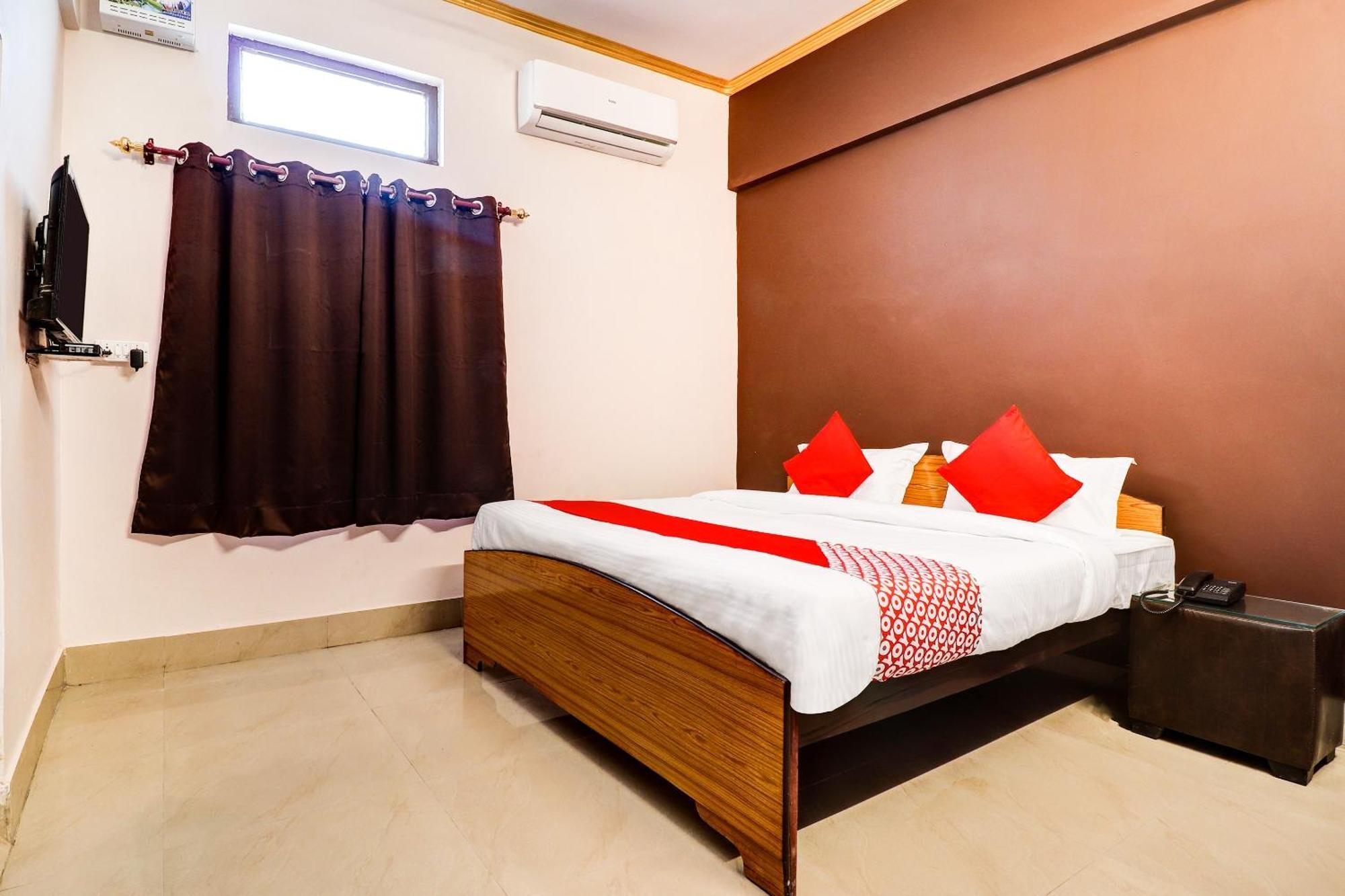 Hotel O Star City Hotel Ayodhya Exterior photo
